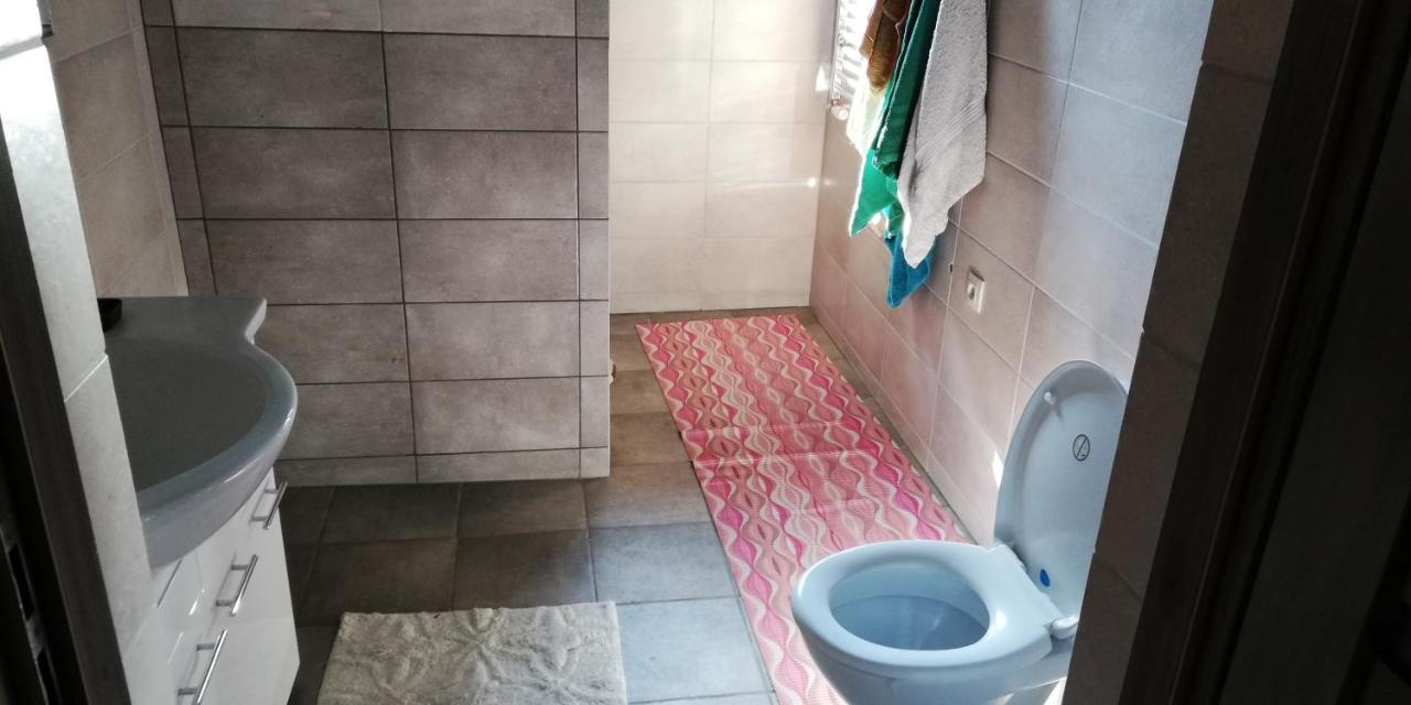 Pod Klonowym Sercem Kloczew Dış mekan fotoğraf